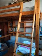 houten hoogslaper met bureaublad zonder matras, Huis en Inrichting, Slaapkamer | Stapelbedden en Hoogslapers, Ophalen, Hoogslaper