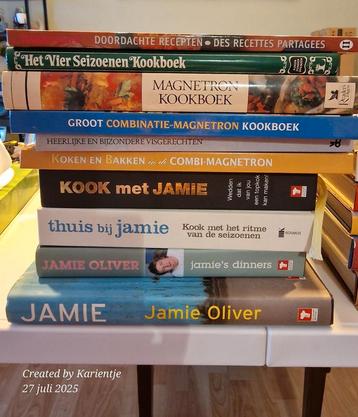 Boekenpakket.  Apart of in pakket te koop beschikbaar voor biedingen