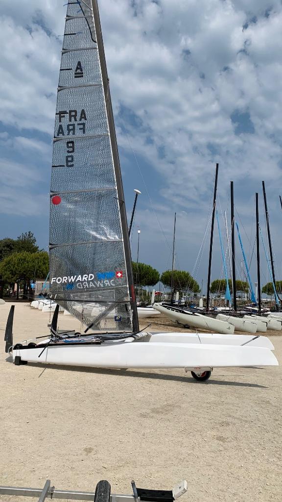 Catamaran Class A exploder, Watersport en Boten, Catamarans, Zo goed als nieuw, Overige brandstoffen, Ophalen