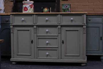 Dressoir *eiland-huisje* vintage beschikbaar voor biedingen