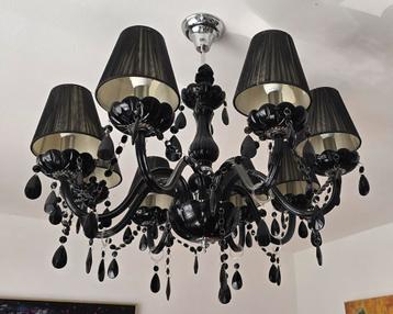 Set: Zwarte kroonluchter 8 lampen + 2 bijpassende muurlampen beschikbaar voor biedingen
