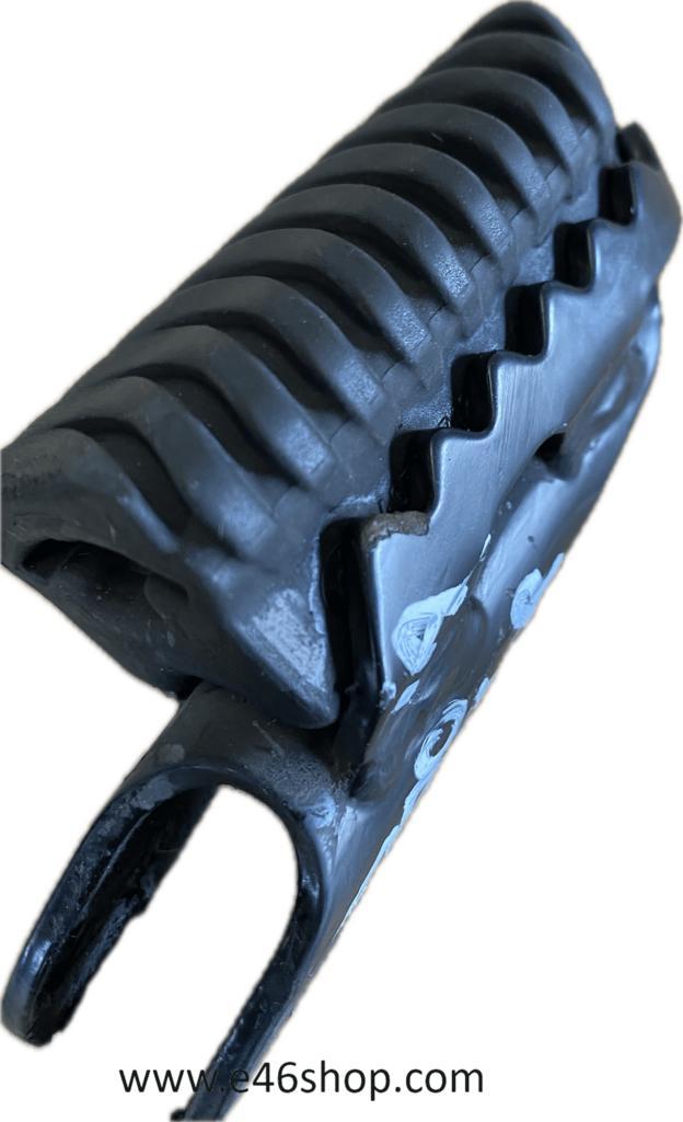 VOETSTEUN BMW F700GS RECHTS MET RUBBER BLOK, Motoren, Onderdelen | BMW, Gebruikt, Ophalen of Verzenden