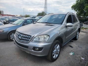 Mercedes ML280cdi **2007**4x4**Start en rijdt perfect** beschikbaar voor biedingen