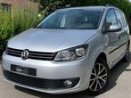 Volkswagen Touran 1.6 TDI DSG / Boite Auto / Clim Auto / Cru, Auto's, Euro 5, Gebruikt, 4 cilinders, Bedrijf