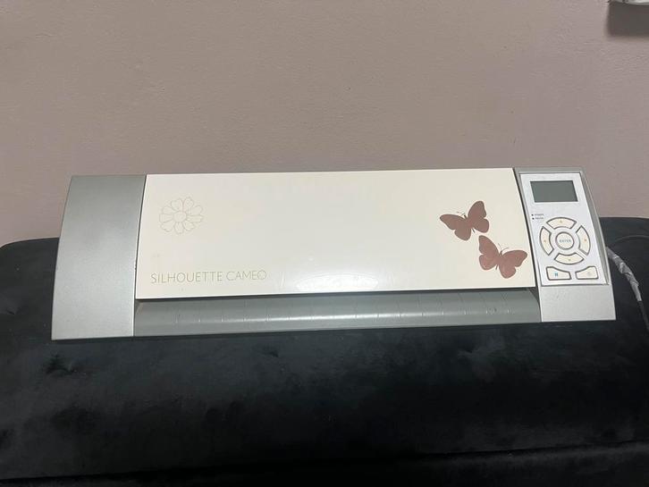 ‼️ silhouette cameo 1 te koop ‼️, Informatique & Logiciels, Supports d'ordinateur portable, Comme neuf, Enlèvement
