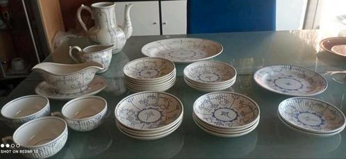 Service van Boch, Antiek en Kunst, Antiek | Servies compleet, Ophalen of Verzenden