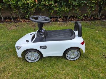 Loopauto Mercedes wit, zo goed als nieuw beschikbaar voor biedingen