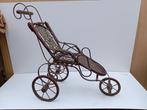 oude poppenwagen metaal hout riet, Kinderen en Baby's, Speelgoed | Houten speelgoed, Ophalen, Gebruikt, Rij- of Hobbelspeelgoed