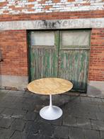 Space age tulip tafel., Ophalen
