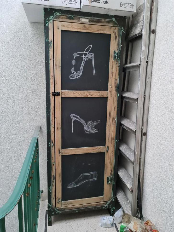 Houten ijzeren kledingkast, Huis en Inrichting, Kasten | Lockerkasten, Gebruikt, Ophalen