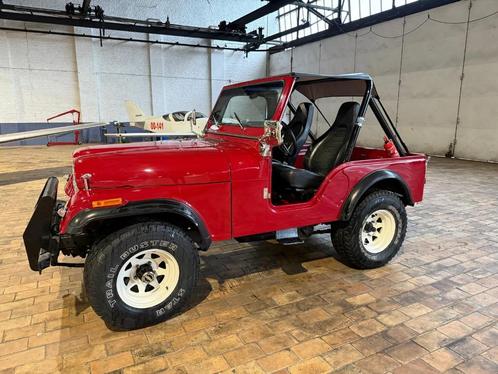 Jeep CJ5 258cu gerestaureerd, Auto's, Jeep, Particulier, CJ, Benzine, SUV of Terreinwagen, 2 deurs, Handgeschakeld, Rood, Grijs