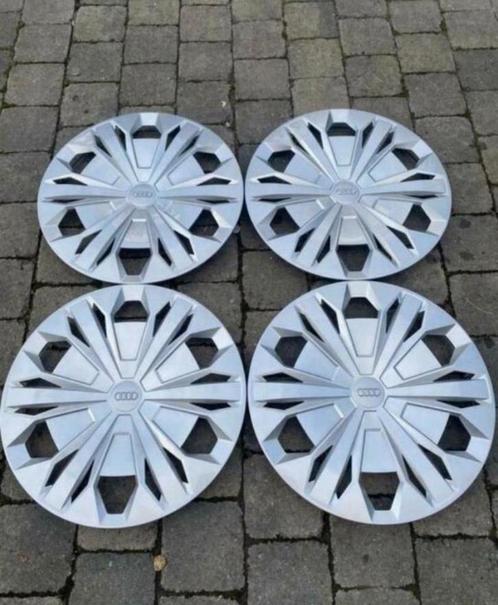 4 wieldoppen Audi Q2, Q3, Q4 17", Auto diversen, Wieldoppen, Zo goed als nieuw, Ophalen of Verzenden