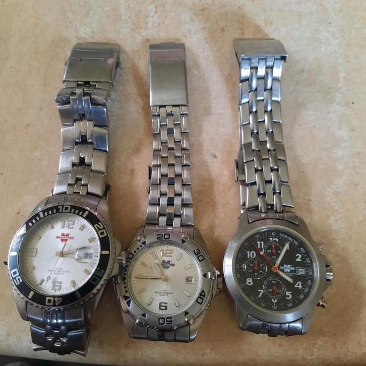 Montres-bracelets pour hommes. Wurth (marque allemande)., Bijoux, Sacs & Beauté, Montres | Hommes, Utilisé, Enlèvement ou Envoi