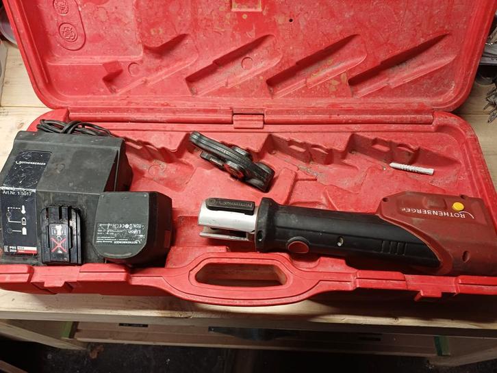Sertisseuse rothenberger romax compact, Doe-het-zelf en Bouw, Gereedschap | Handgereedschap, Zo goed als nieuw, Ophalen