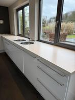 Cuisine équipée – électroménager Siemens & hotte Novy, Synthétique, Brillant ou Laqué, Enlèvement, Utilisé