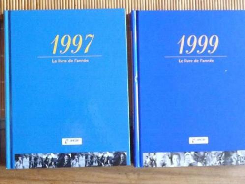Lot 2 livres au sujet des années 1997 et 1999, Boeken, Politiek en Maatschappij, Zo goed als nieuw, Maatschappij en Samenleving
