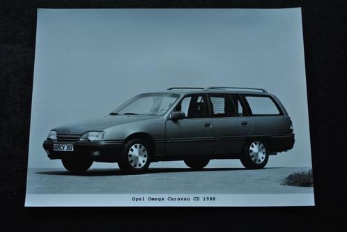 OPEL OMEGA CARAVAN CD 1988 Photo originale de presse foto, Collections, Marques automobiles, Motos & Formules 1, Enlèvement ou Envoi