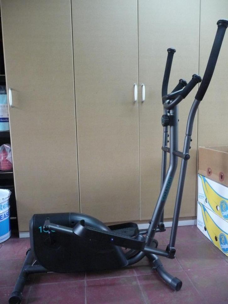 Domyos Crosstrainer Essential 100, Sport en Fitness, Fitnessapparatuur, Zo goed als nieuw, Crosstrainer, Armen, Benen, Metaal