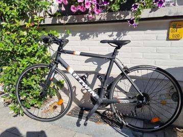 Fiets B'Twin Triban 500 maat S beschikbaar voor biedingen