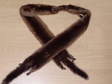 Nerts bontkraag  beschikbaar voor biedingen