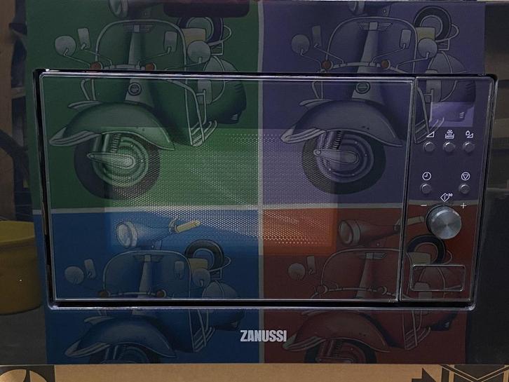 Micro ondes ZANUSSI à encastrer, Elektronische apparatuur, Microgolfovens, Nieuw, Inbouw, Microgolfoven, 45 tot 60 cm, Oven, Draaiplateau