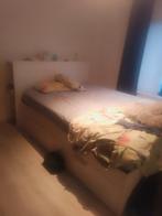 Ikea bed + platsa kast, Huis en Inrichting, Slaapkamer | Complete slaapkamers, Ophalen