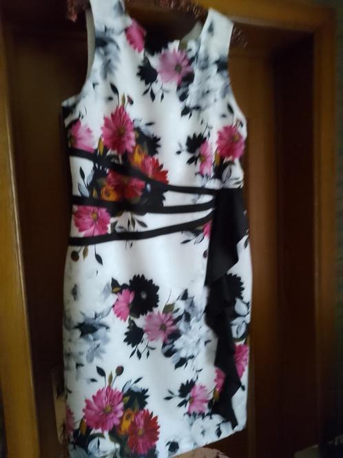 kleed joseph ribhoff 48, mantel max mara 48 jas pels couture, Kleding | Dames, Grote Maten, Nieuw, Ophalen