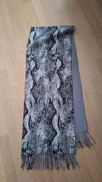 Dames winter sjerp 3€, Kleding | Dames, Mutsen, Sjaals en Handschoenen, Ophalen of Verzenden