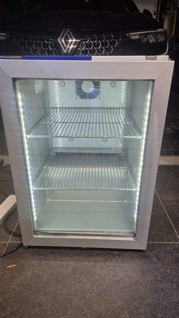 Réfrigérateur de table Red Bull, Electroménager, Réfrigérateurs & Frigos, Comme neuf, Sans bac à congélation, 75 à 100 litres