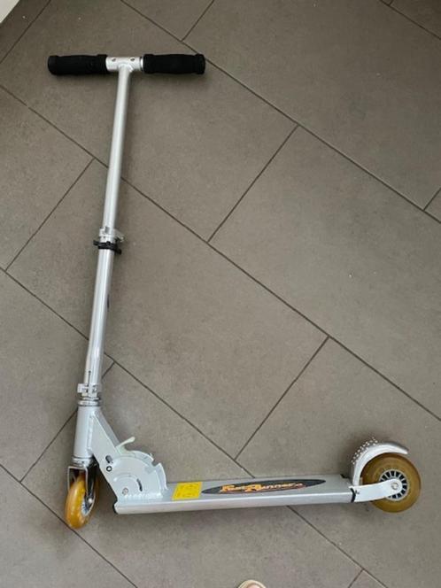 Opvouwbare step, Fietsen en Brommers, Steps, Zo goed als nieuw, Gewone step, Ophalen