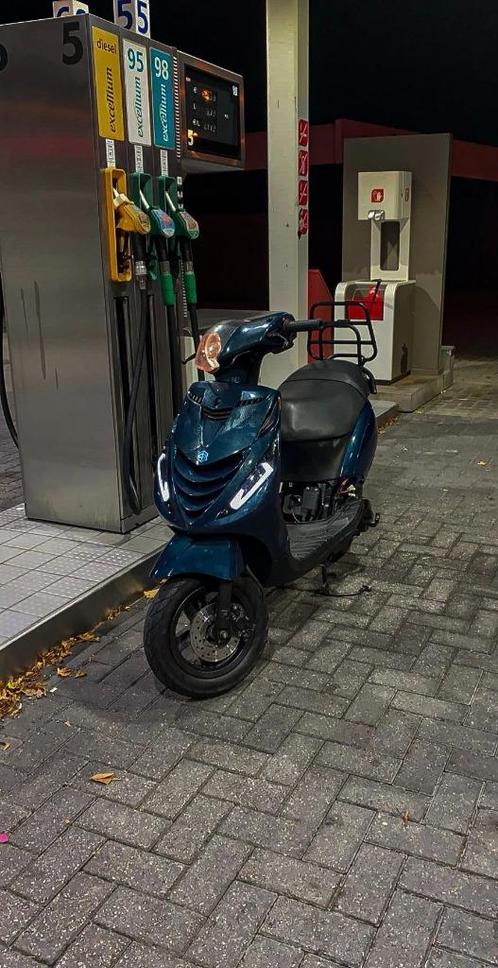 Zip 2t, Fietsen en Brommers, Scooters | Piaggio, Zip, Ophalen