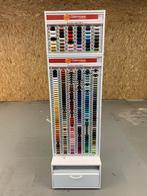 Meuble display présentoir avec bobines de fil, Enlèvement, Utilisé, Fil ou Aiguille(s)