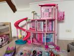 Barbie huis, vliegtuig en ambulance / monsterhigh auto, Ophalen, Zo goed als nieuw, Accessoires