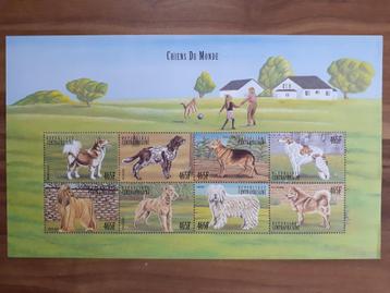8 postzegels uit Republiek Centraal-Afrika met honden beschikbaar voor biedingen