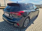 Ford Focus 1.0 EcoBoost Hybrid ST-Line Aut., Auto's, Zwart, 5 zetels, 5 deurs, 3 cilinders