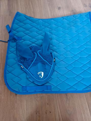 Blauw Horka dekje beschikbaar voor biedingen