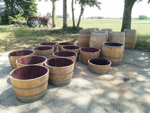 Prachtige eikenhouten kuipen - regentonnen, Tuin en Terras, Bloembakken en Plantenbakken, Nieuw, Hout, Binnen, Balkon, Tuin, 30 tot 60 cm