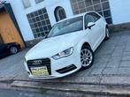 Audi A3 , 1.4 essence , 3 portes 2013 année 0032478767323, Stof, 4 cilinders, Wit, Grijs