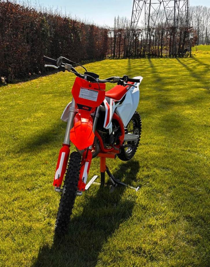 Ktm 85 sx 2024, Fietsen en Brommers, Brommers | Crossbrommers, Zo goed als nieuw, Overige merken, Ophalen