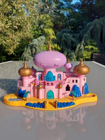 Polly Pocket Aladdin Castle  beschikbaar voor biedingen