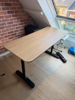 IKEA BUREAU, Huis en Inrichting, Bureaus, Ophalen, In hoogte verstelbaar, Zo goed als nieuw, Bureau