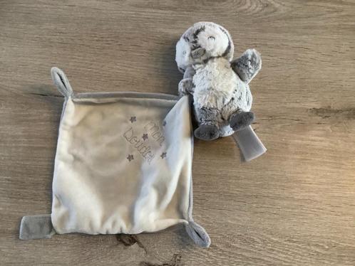 Baby pinguïn knuffeldoekje, Kinderen en Baby's, Speelgoed | Babyspeelgoed, Zo goed als nieuw, Overige typen, Ophalen of Verzenden
