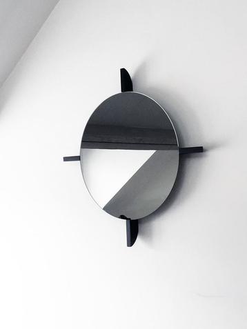 2 grote ronde design spiegels MOOME - MIRA beschikbaar voor biedingen