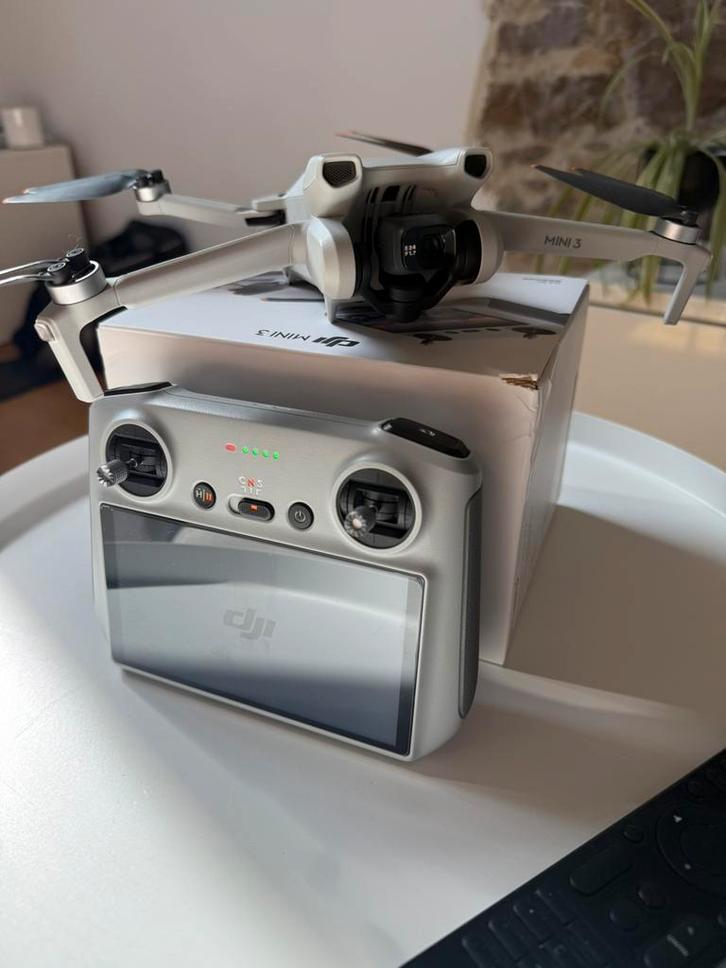 DJI mini 3 neuf, Audio, Tv en Foto, Drones, Zo goed als nieuw, DJI, Ophalen