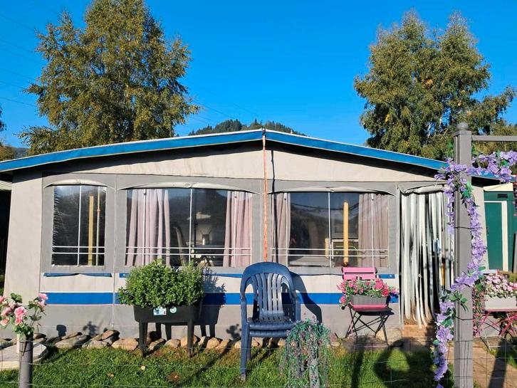 Caravan te koop Dethleffs bouwjaar 2002,  7000€. Of goed bod, Caravans en Kamperen, Tenten, Ophalen