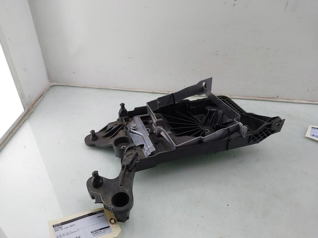 BAC A BATTERIE Audi A3 Limousine (8YS) (|5WA915331|), Autos : Pièces & Accessoires, Utilisé, Audi