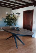 Eettafel ovaal, Ophalen, Ovaal