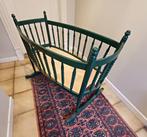 Retro vintage wieg in hout - schommelt - donkergroen, Kinderen en Baby's, Babywiegjes en Ledikanten, Ophalen, Gebruikt, Wieg