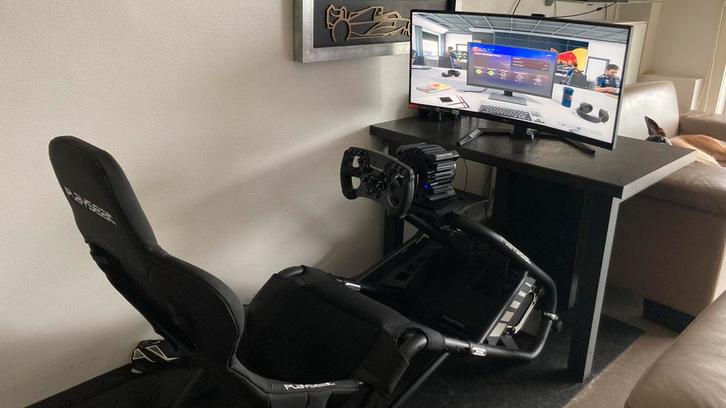 Fanatec Sim race setup voor ps of pc, incl seat en scherm, Games en Spelcomputers, Spelcomputers | Overige, Zo goed als nieuw