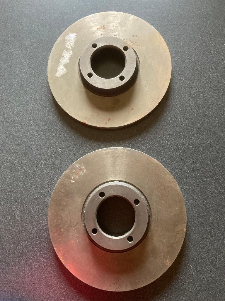 Triumph 2000 / 2500 Mk2 divers pièces NEUVES, Autos : Pièces & Accessoires, Enlèvement, Neuf, Triumph